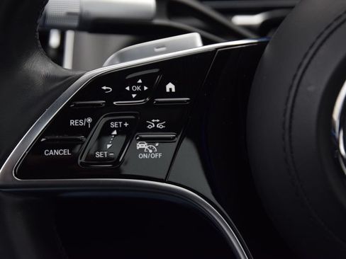 Certified 2023 Mercedes-Benz S 500 4MATIC image 23