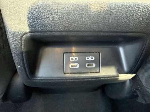 Used 2024 Toyota Corolla LE FWD image 8