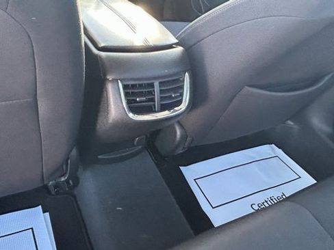 Certified 2024 Chevrolet Malibu LT image 35