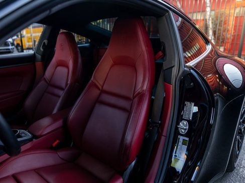 Certified 2024 Porsche 911 Carrera 4S image 5