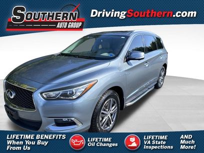 Used 2017 INFINITI QX60 FWD w/ Premium Plus Package