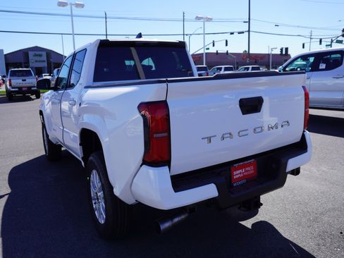 New 2026 Toyota Tacoma SR5 image 9