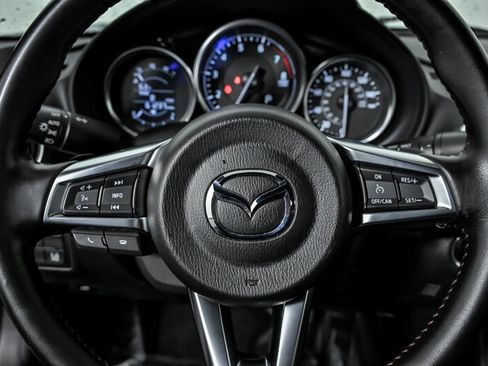 Used 2016 MAZDA MX-5 Miata Grand Touring image 25