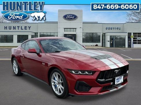 Used 2024 Ford Mustang GT Premium RWD image 3