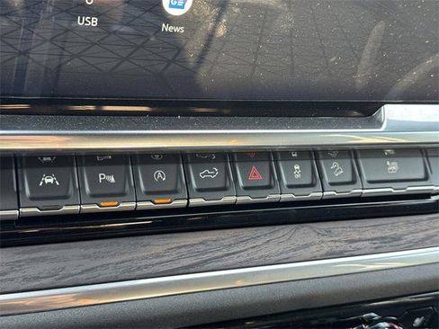 New 2026 GMC Sierra 1500 SLT w/ SLT Premium Plus Package image 18