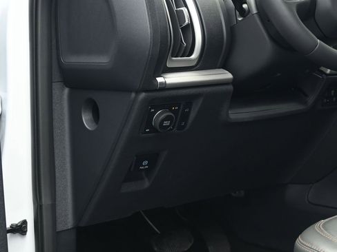 Certified 2025 Ford Expedition Max Active image 11