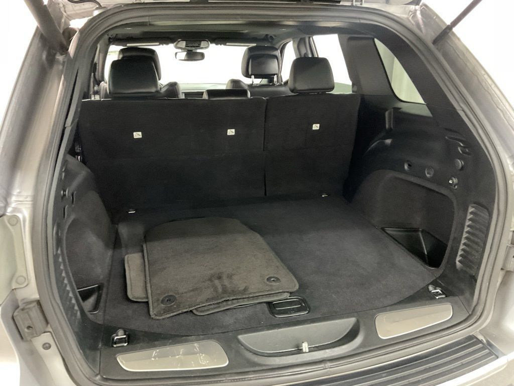 Used 2018 Jeep Grand Cherokee Limited AWD/4WD image 26