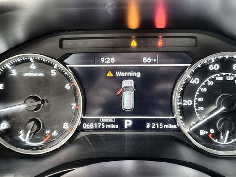 Used 2024 Mitsubishi Outlander SE image 16