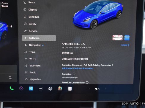 Used 2019 Tesla Model 3 Standard Range Plus image 20