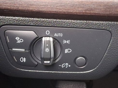 Used 2024 Audi Q5 2.0T Premium Plus w/ Premium Plus Package image 27