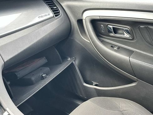 Used 2015 Ford Taurus SEL AWD/4WD image 31