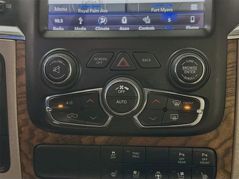 Used 2018 RAM 1500 Laramie Longhorn w/ Longhorn Southfork Package image 19