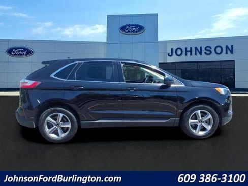Certified 2024 Ford Edge SEL w/ Convenience Package AWD/4WD image 2