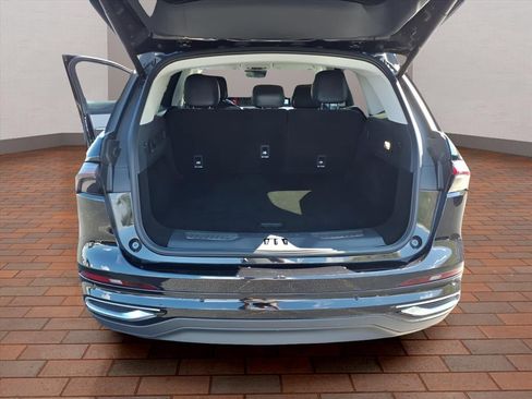 Used 2024 Lincoln Nautilus Premier image 27