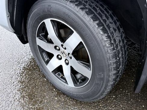 Used 2014 Honda Ridgeline SE image 23