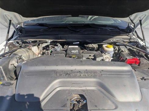 Used 2024 RAM 2500 Limited image 21