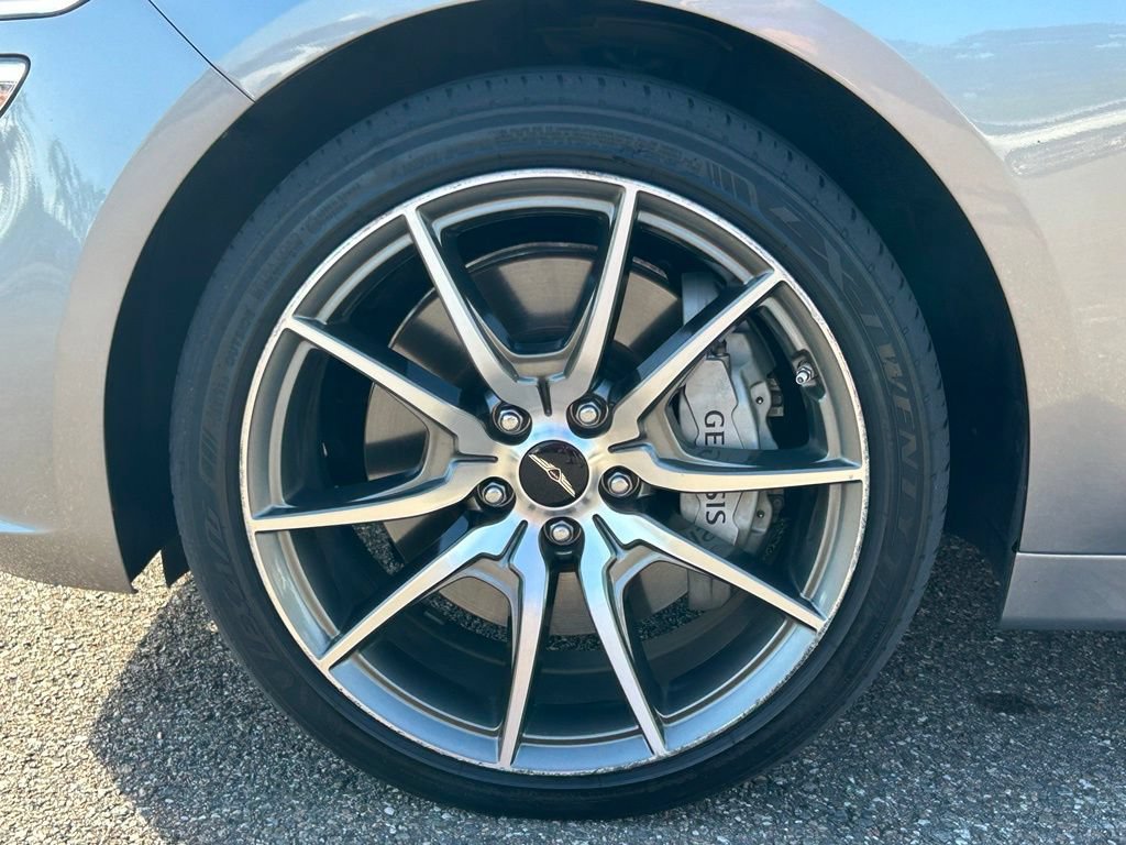 Used 2025 Genesis G70 2.5T AWD/4WD image 37