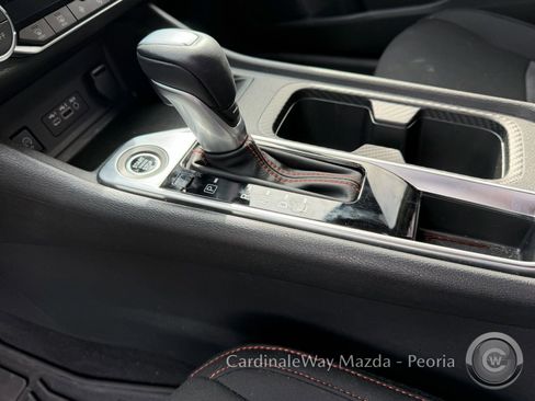 Used 2025 Nissan Sentra SR FWD image 13