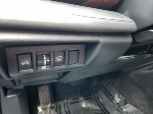 Used 2021 Subaru Outback Touring XT image 22