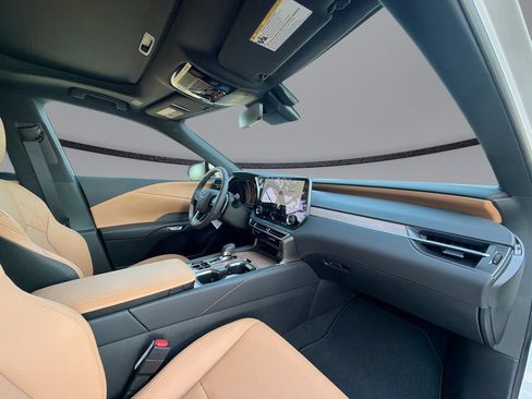 New 2026 Lexus RX 350h AWD/4WD image 15