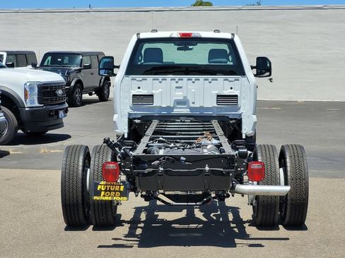 New 2026 Ford F550 2WD Regular Cab Super Duty image 5