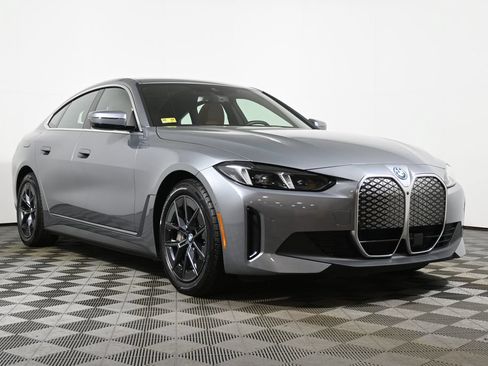 Certified 2025 BMW i4 xDrive40i w/ Premium Package AWD/4WD image 9