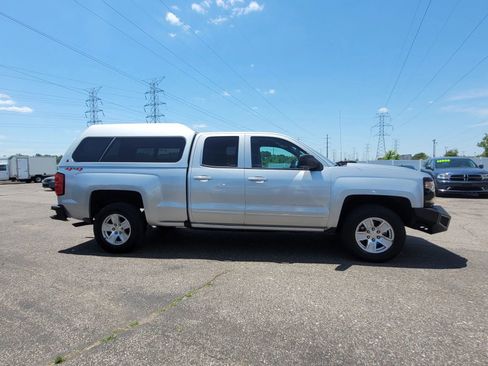 Used 2019 Chevrolet Silverado 1500 LT AWD/4WD image 27