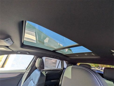 New 2026 Volkswagen Atlas Cross Sport SE image 22