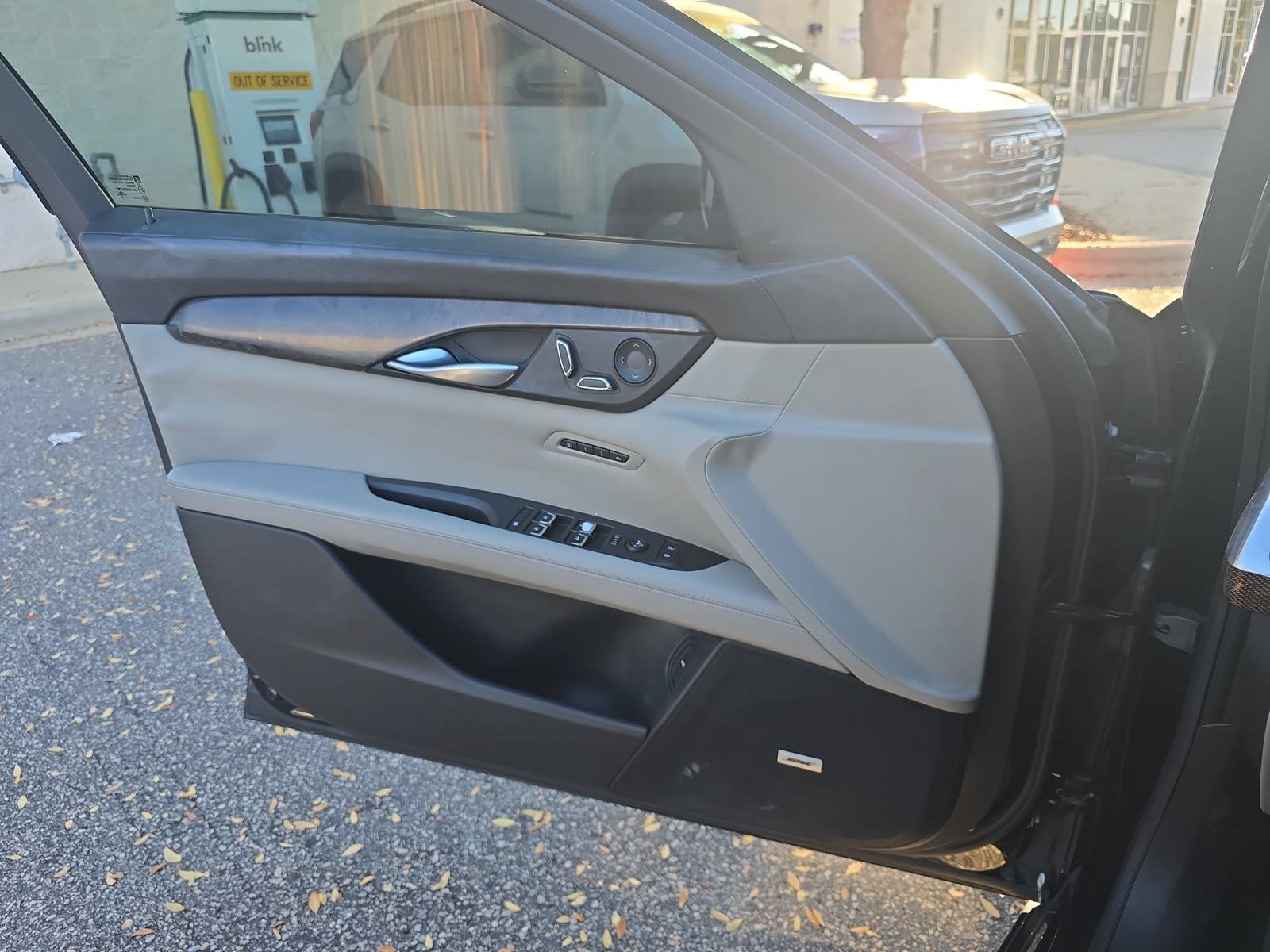 Used 2017 Cadillac CT6 Luxury AWD/4WD image 25