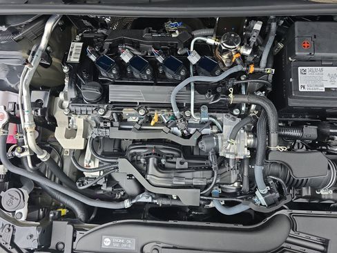 Used 2025 Toyota Corolla SE image 36