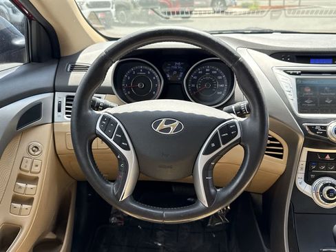 Used 2011 Hyundai Elantra Limited w/ Premium Pkg 5 FWD image 16