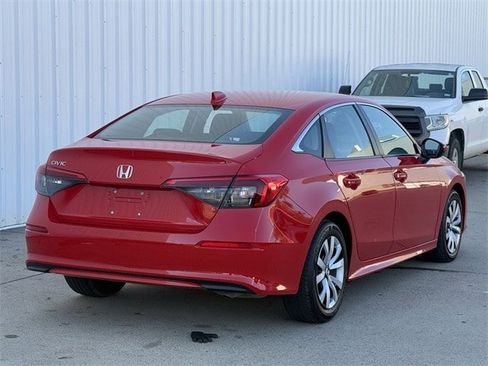 Used 2024 Honda Civic LX image 4