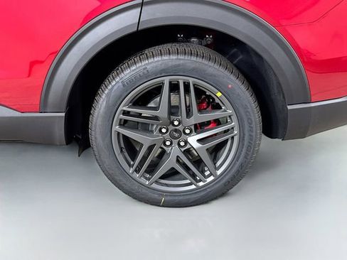 New 2026 Ford Explorer ST-Line w/ ST-Line Street Pack image 33