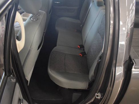 Used 2015 RAM 1500 Big Horn AWD/4WD image 41
