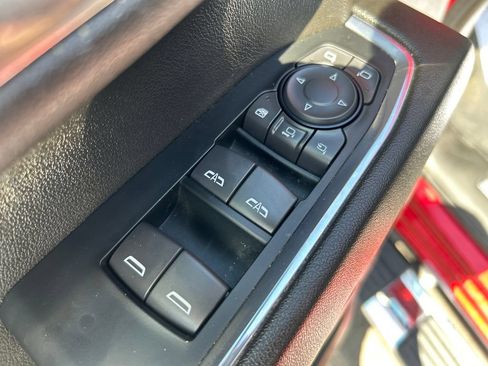 Used 2024 Chevrolet Silverado 2500 High Country w/ High Country Premium Package AWD/4WD image 18