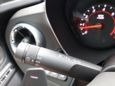 Used 2016 Chevrolet Camaro SS RWD image 14