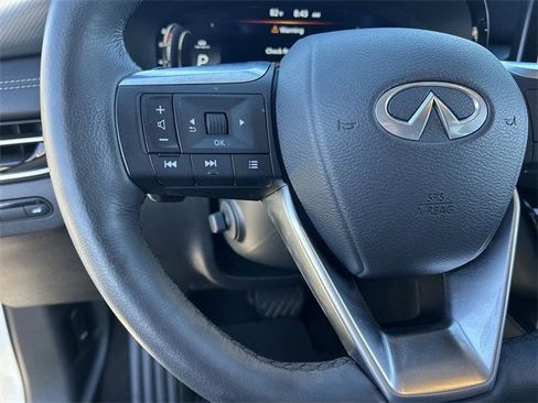 Certified 2025 INFINITI QX60 Luxe image 25