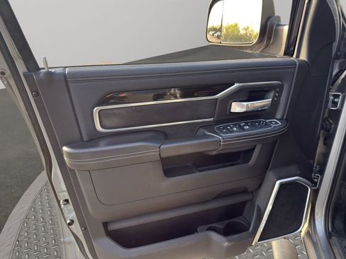 Used 2021 RAM 2500 Laramie w/ Night Edition image 20