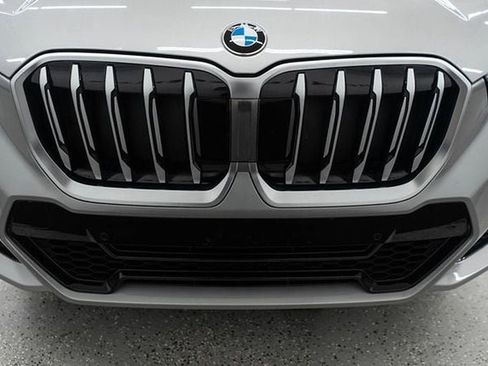 Used 2025 BMW X1 xDrive28i w/ M Sport Line w/ M Sport Package image 39