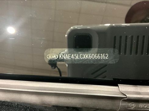 Used 2019 Kia Stinger GT1 image 35