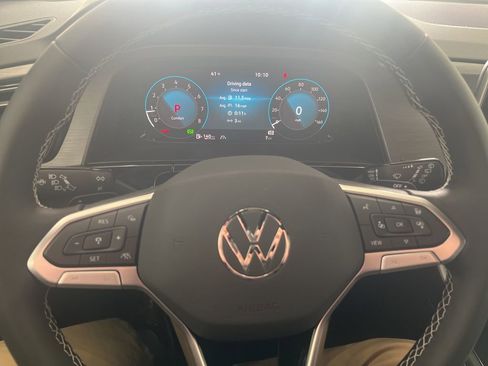 New 2026 Volkswagen Atlas Cross Sport SE AWD/4WD image 18