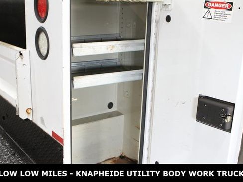 Used 2015 Ford F250 XL image 39