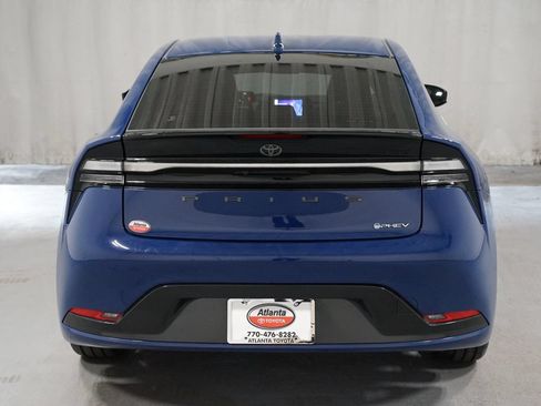 Certified 2025 Toyota Prius Plug-In Hybrid FWD image 7