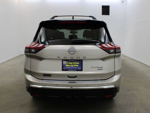 New 2026 Nissan Rogue Platinum w/ Platinum Premium Package AWD/4WD image 4