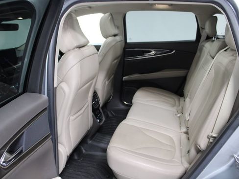 Used 2023 Lincoln Nautilus Reserve FWD image 19