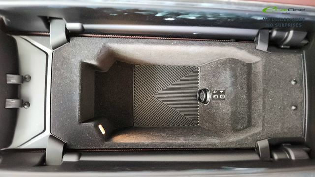 Used 2023 BMW i7 xDrive60 AWD/4WD image 49