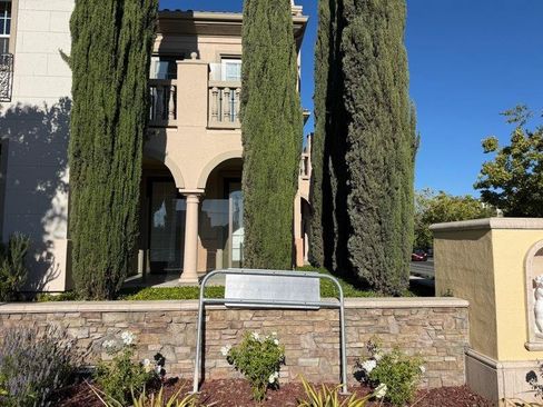 Used 2010 Mercedes-Benz S 550 image 61