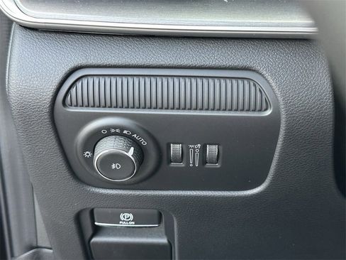 New 2025 Jeep Wagoneer Series II w/ Convenience Group I image 31