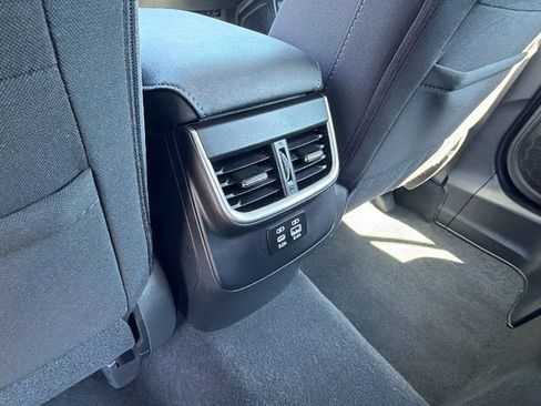 Used 2025 Subaru Legacy Premium AWD/4WD image 17