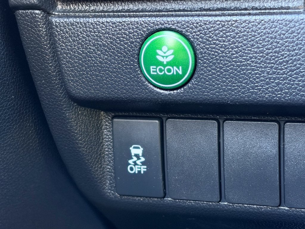 Used 2019 Honda Fit LX image 29